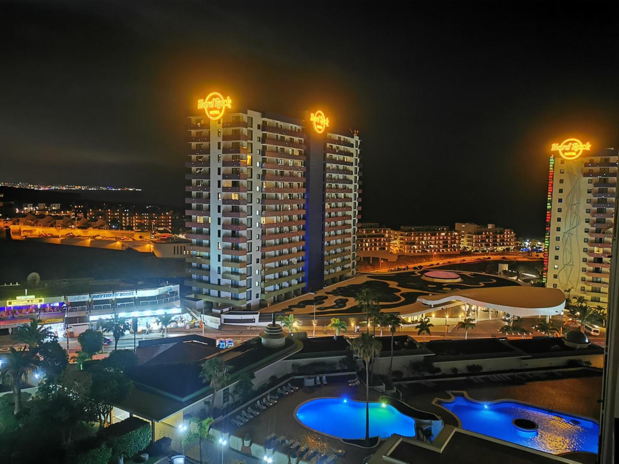 Skyline View Apartment - Free Private Parking Including & Guest Bonus أذيخي المظهر الخارجي الصورة