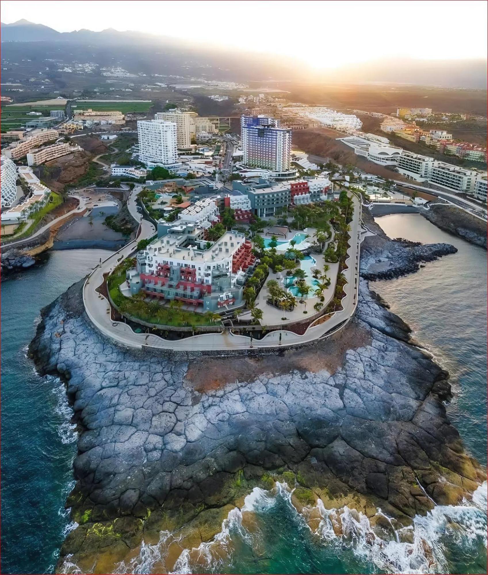 Skyline View Apartment - Free Private Parking Including & Guest Bonus أذيخي المظهر الخارجي الصورة